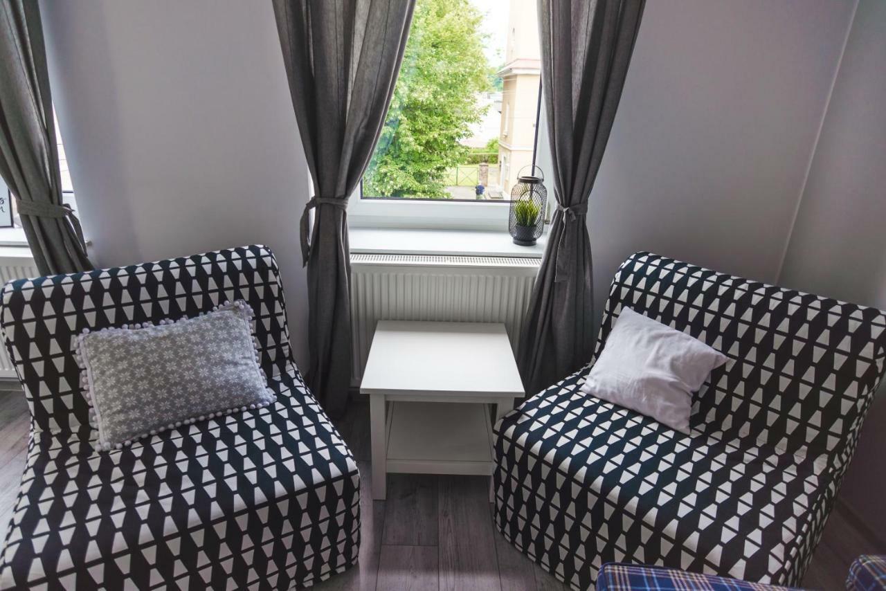 Otwarte Drzwi Apartment ดุสนิกิ สดรอย ภายนอก รูปภาพ