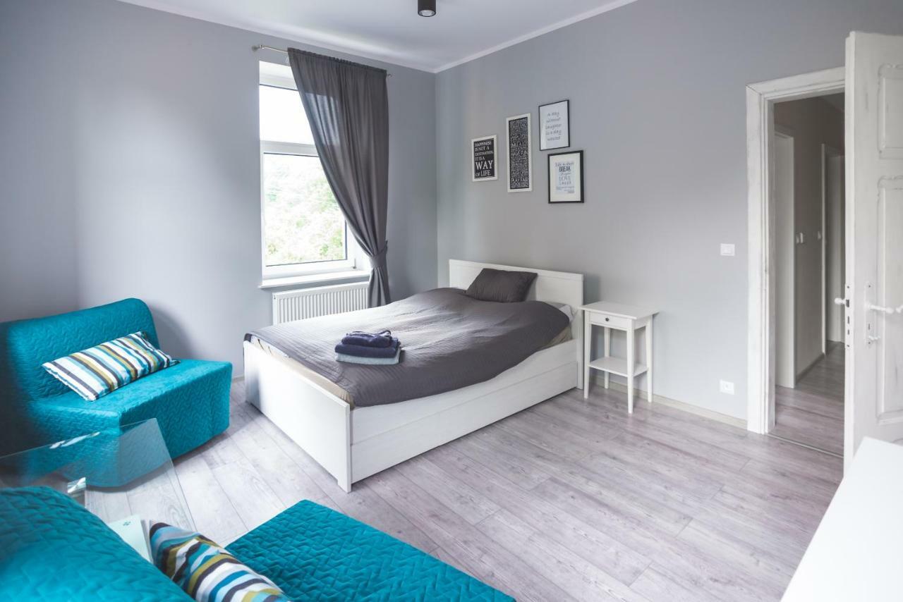 Otwarte Drzwi Apartment ดุสนิกิ สดรอย ภายนอก รูปภาพ