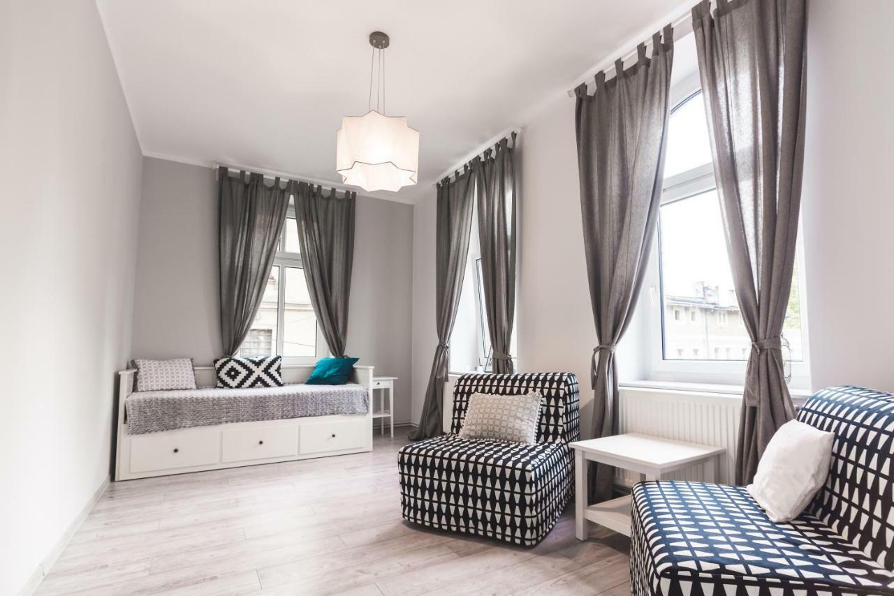 Otwarte Drzwi Apartment ดุสนิกิ สดรอย ภายนอก รูปภาพ