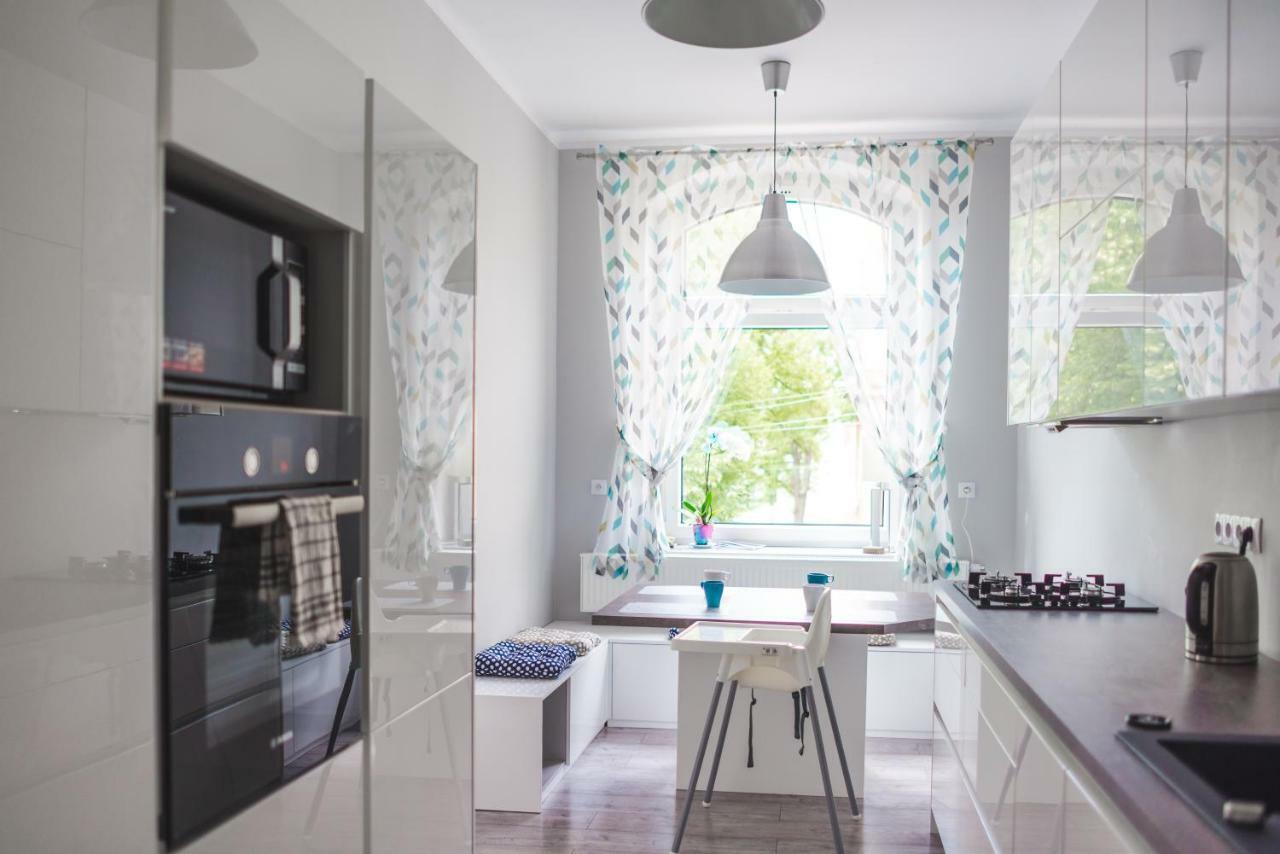 Otwarte Drzwi Apartment ดุสนิกิ สดรอย ภายนอก รูปภาพ