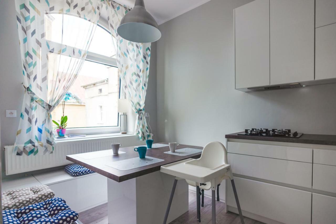 Otwarte Drzwi Apartment ดุสนิกิ สดรอย ภายนอก รูปภาพ