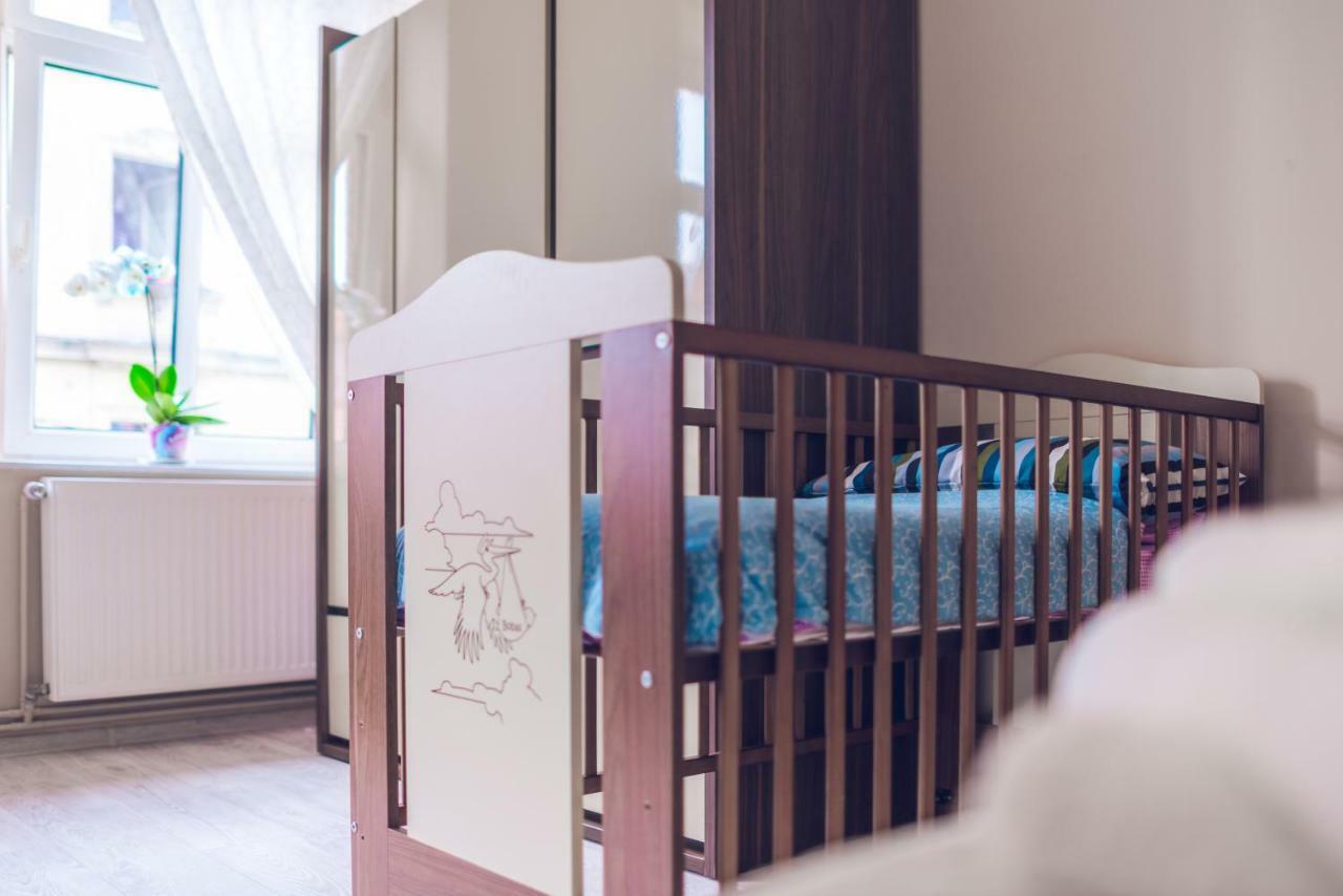 Otwarte Drzwi Apartment ดุสนิกิ สดรอย ภายนอก รูปภาพ